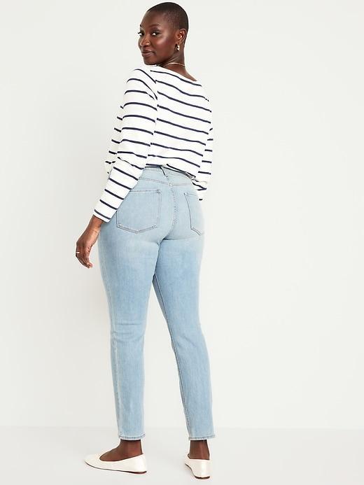 High-Waisted Wow Straight Ankle Jeans Product Image