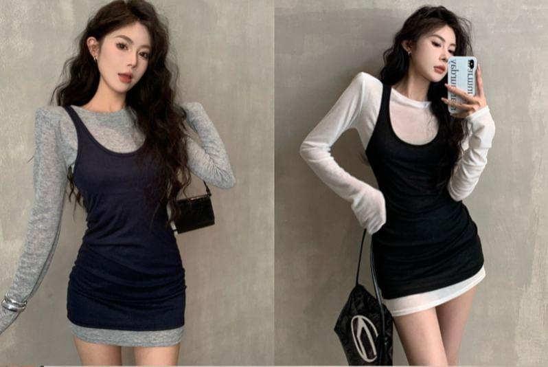 Long-Sleeve Crew Neck Plain Mini Bodycon Dress / Sleeveless Scoop Neck Plain Mini Bodycon Dress Product Image