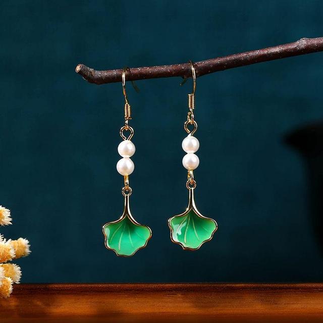 Leaf Faux Pearl Alloy Dangle Earring Product Image