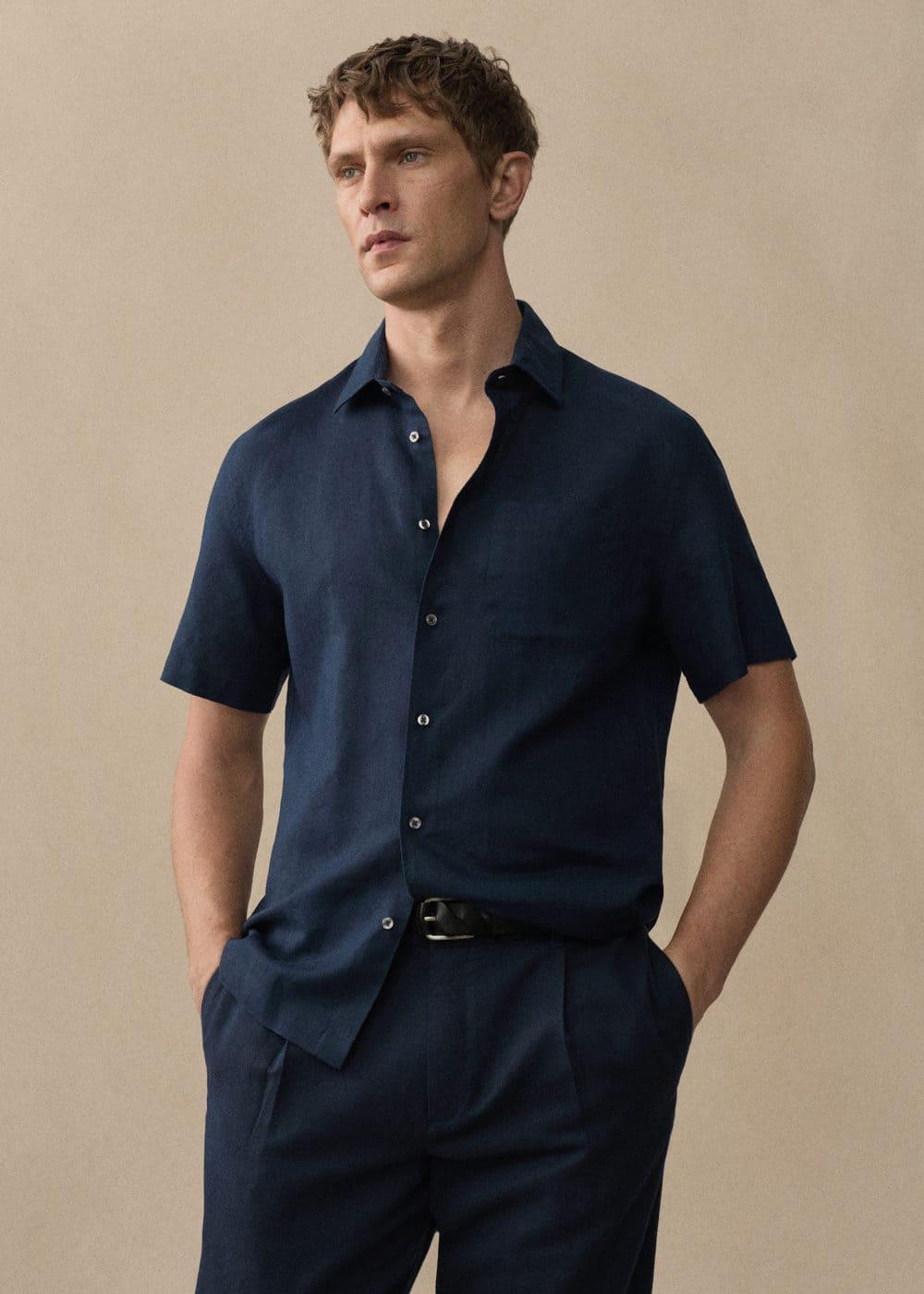 MANGO MAN - Regular-fit linen shirt with pocket dark navyMen Product Image