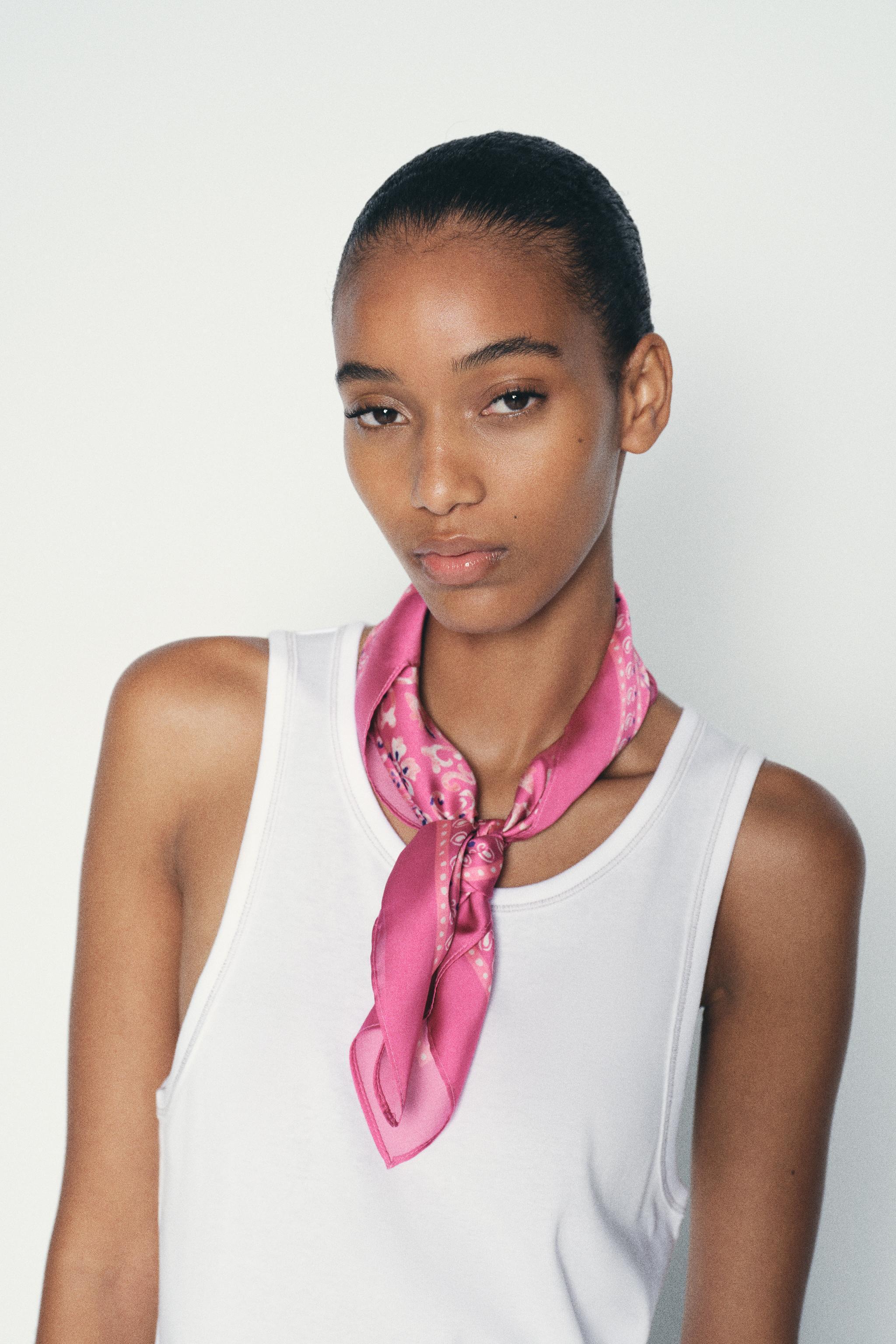 PRINTED SCARF Product Image