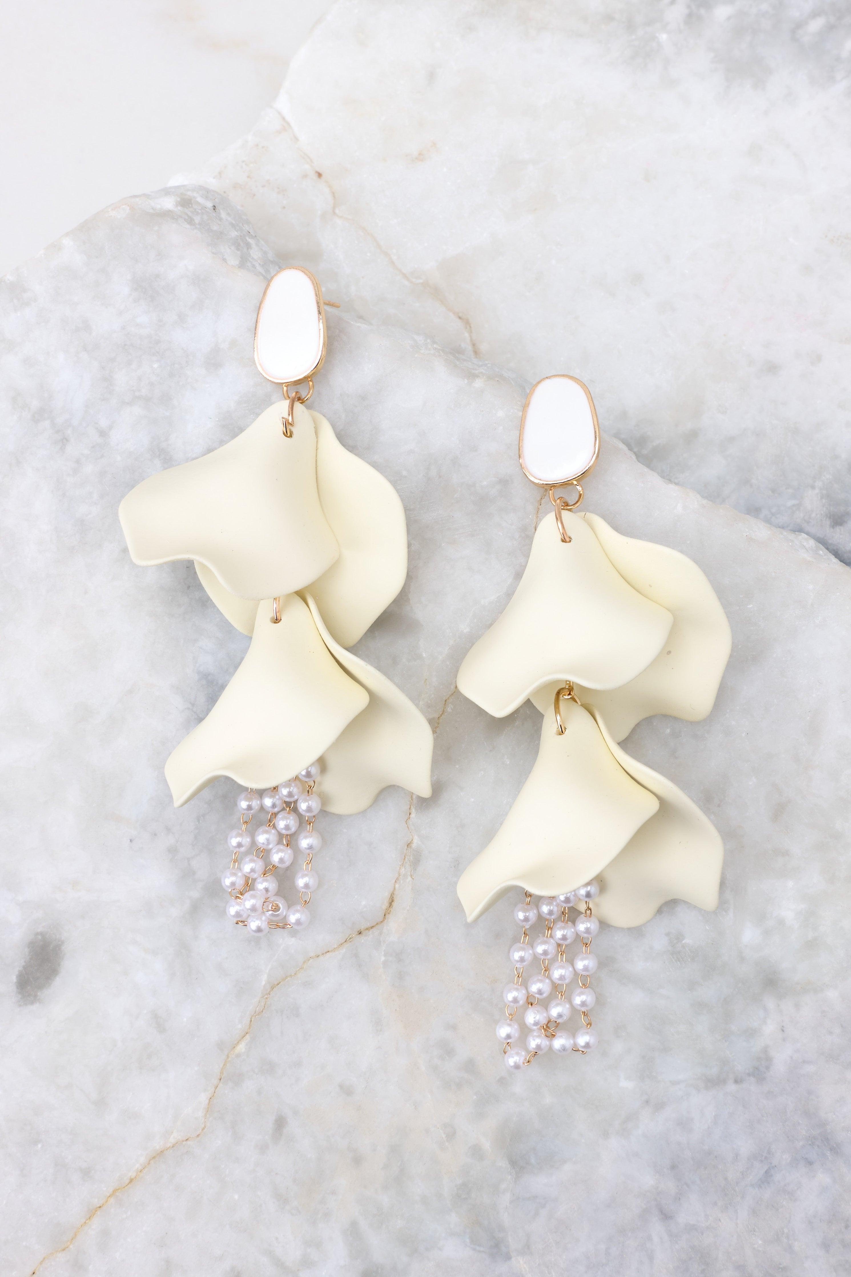 Stuck In My Ways Ivory Gold Earrings Product Image