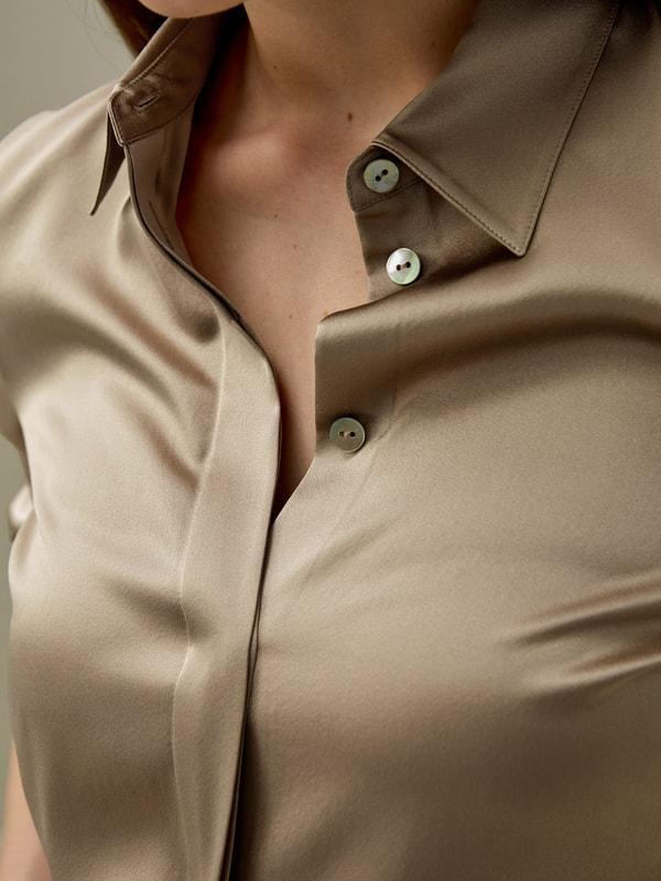 Elegant Silhouette Silk Shirt Product Image