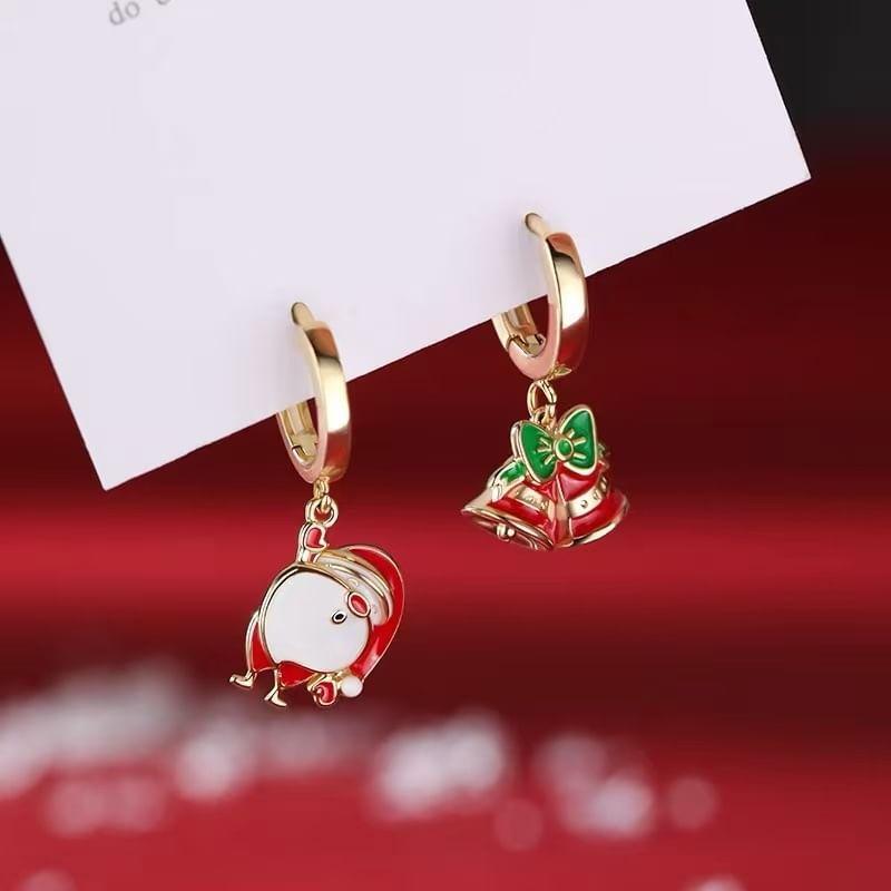 Christmas Drop Earring Product Image