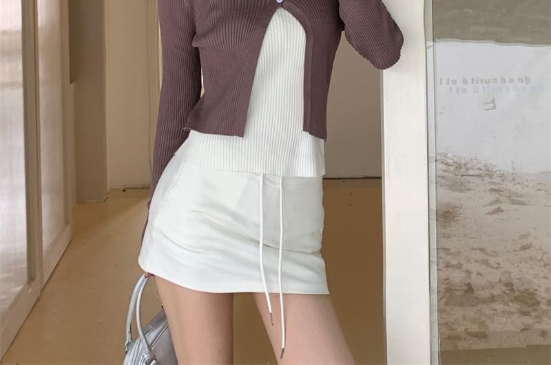 Mock Two-Piece Long-Sleeve Halter Two Tone Ribbed Button Knit Top Product Image