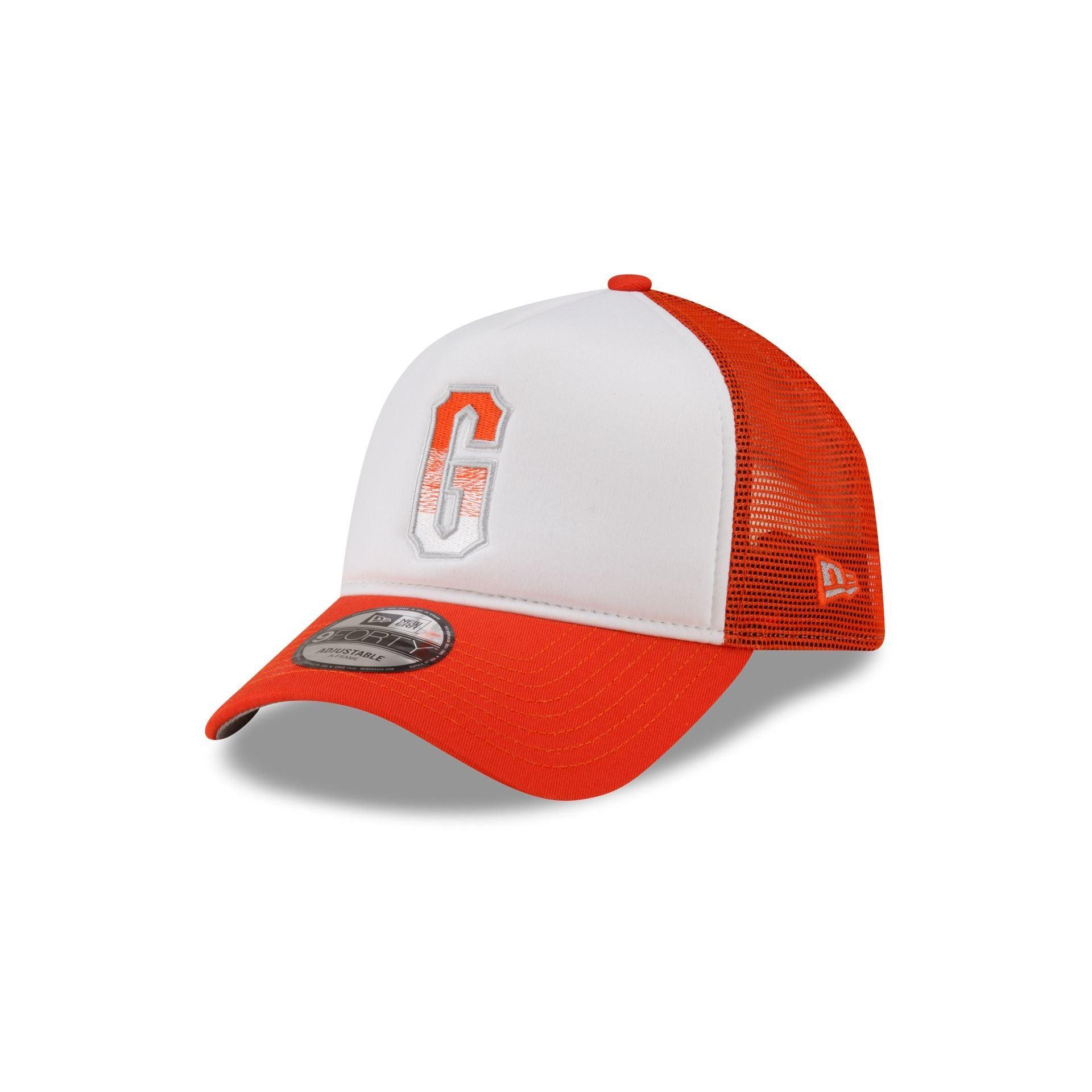 San Francisco Giants White Crown 9FORTY A-Frame Trucker Hat Male Product Image