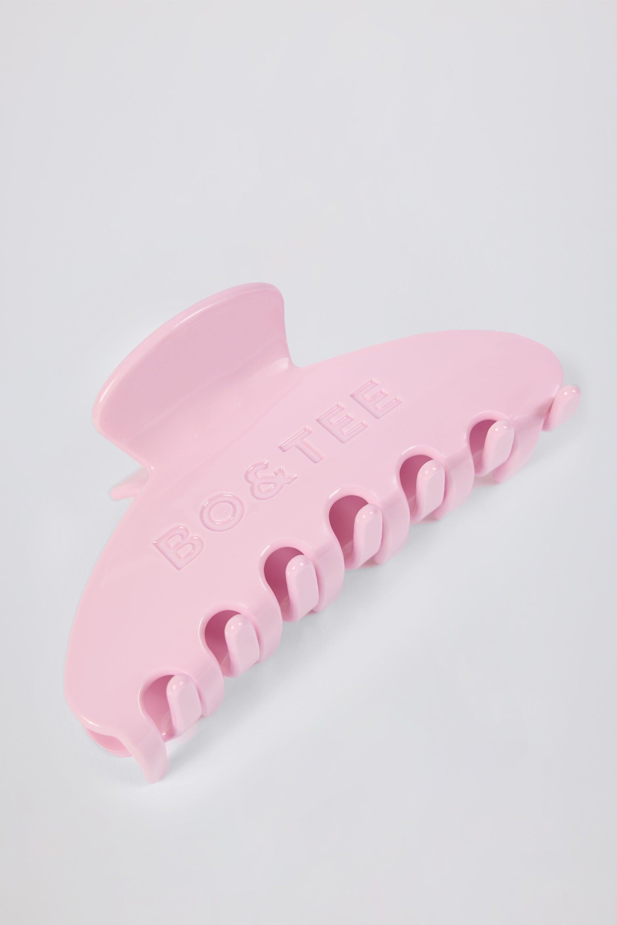 Medium Claw Clip in Soft Pink Product Image