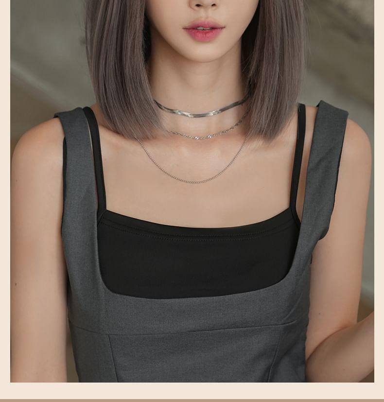 Short Full Wig - Straight Product Image