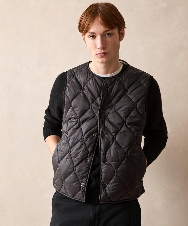 Convertible Quilted Gilet Vest in Black Product Image