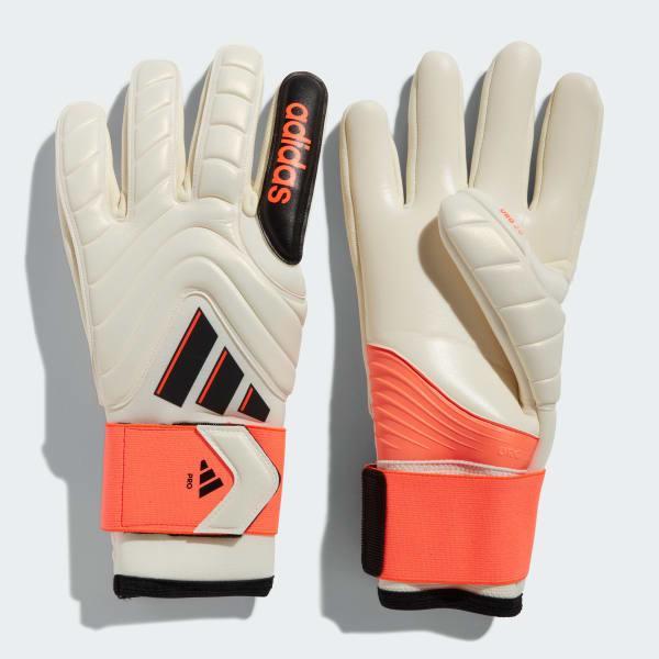 Copa Pro Goalkeeper Gloves Product Image