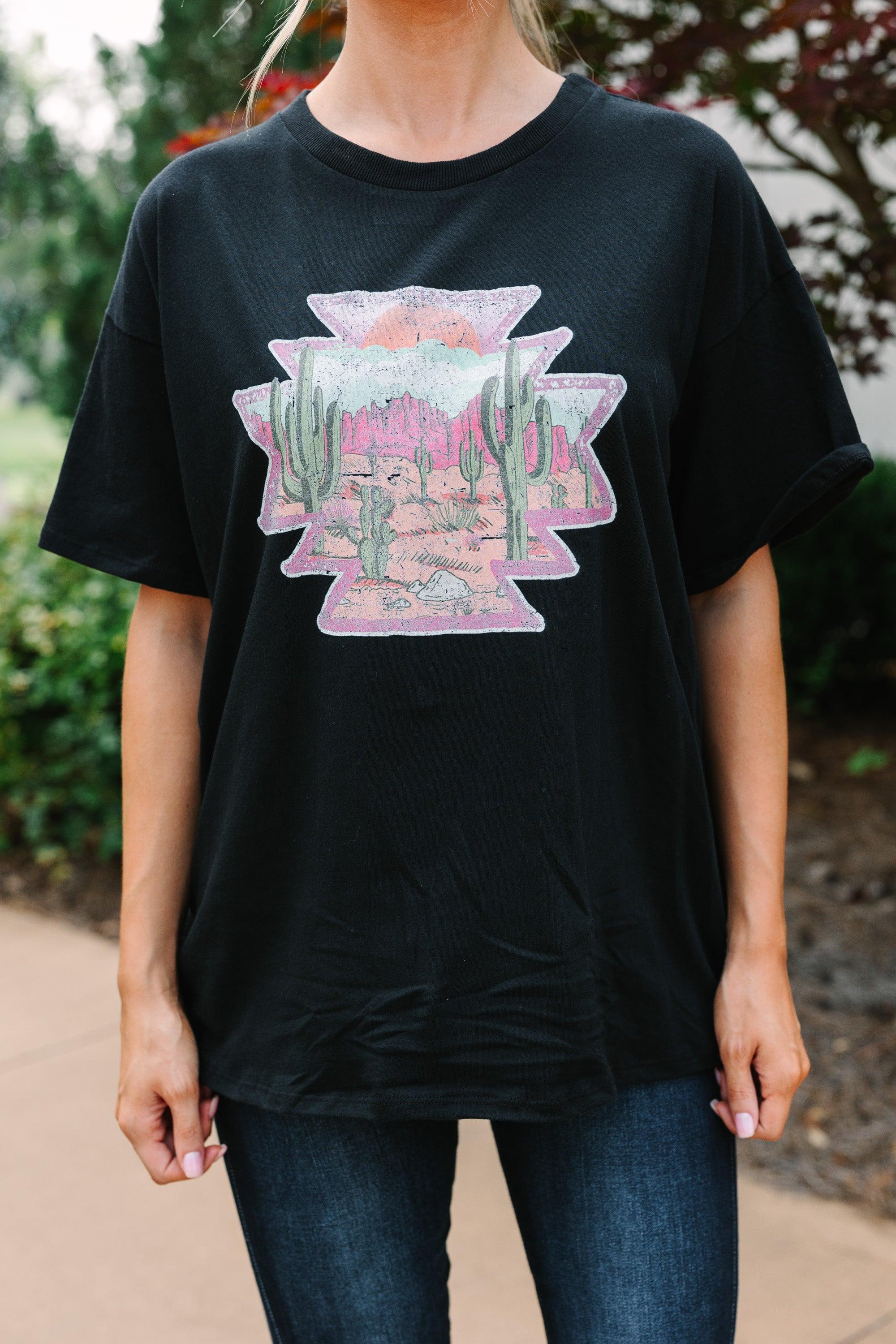 Into The Desert Black Graphic Tee Female Product Image