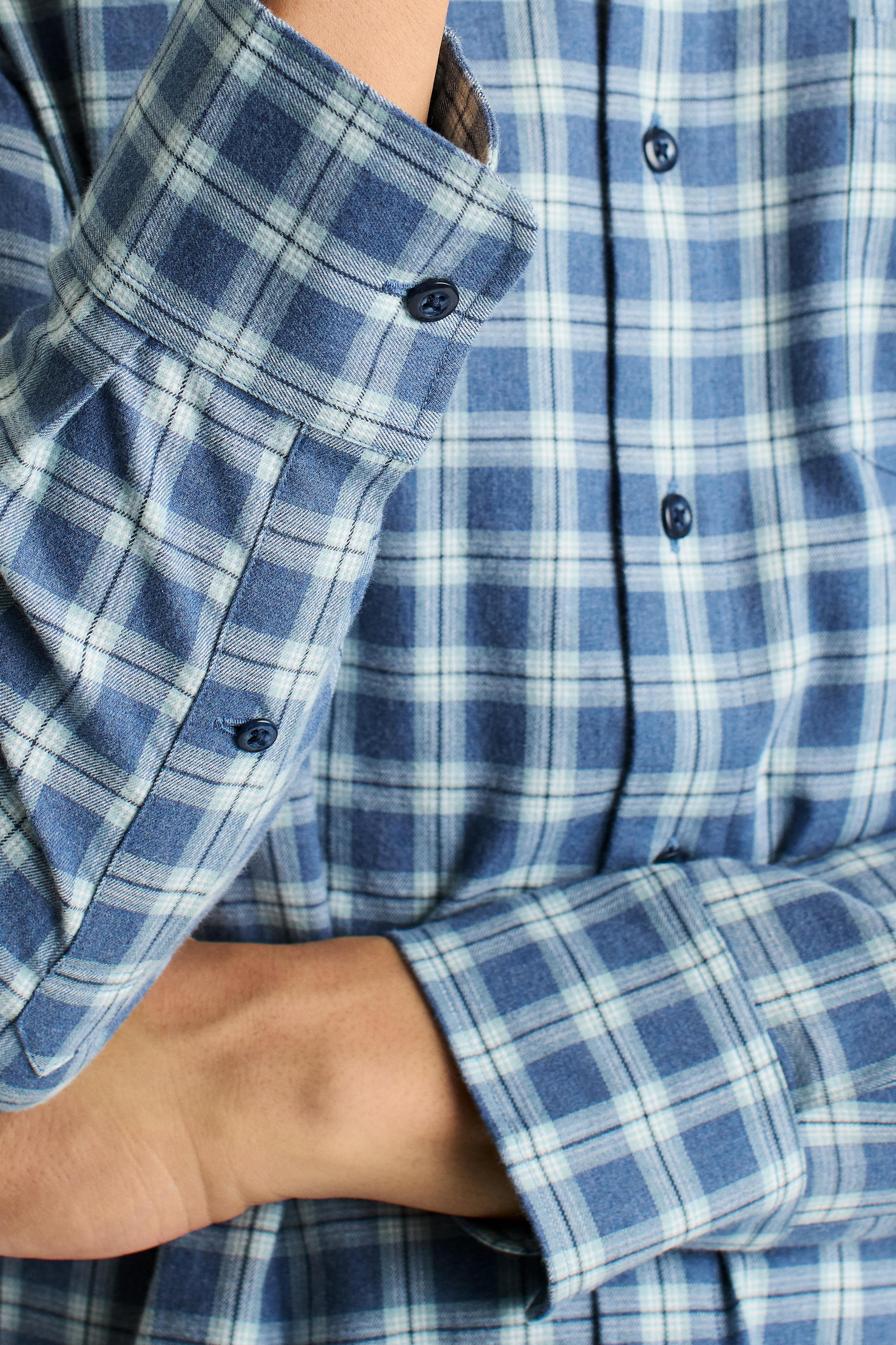 Everyday Lightweight Flannel Shirt Product Image