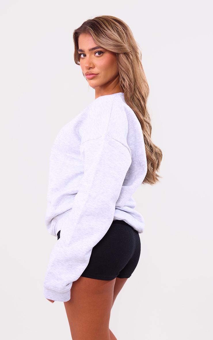 PRETTYLITTLETHING Ash Grey Oversized Basic Sweatshirt Product Image