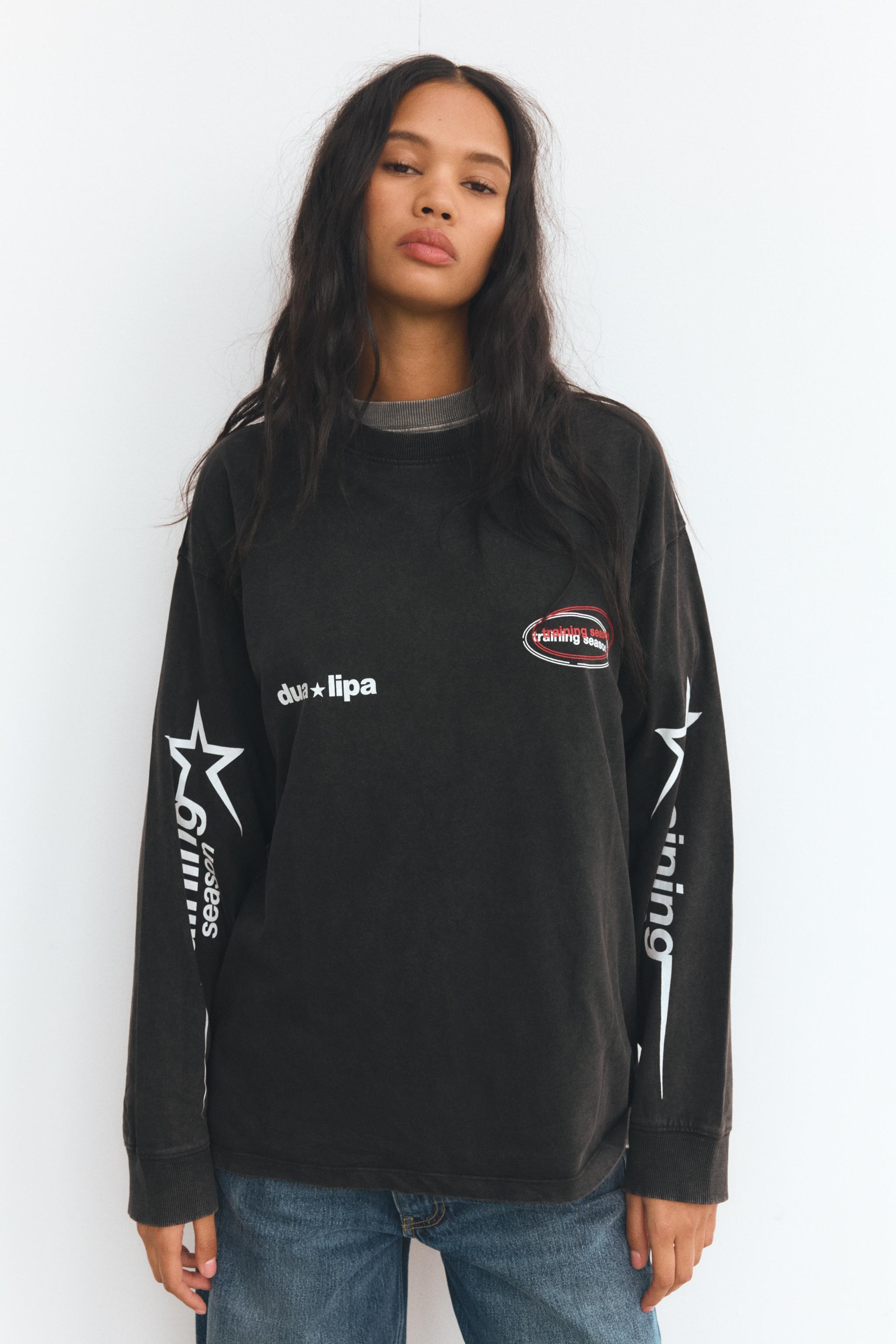 LONG SLEEVE DUA LIPA© T-SHIRT Product Image