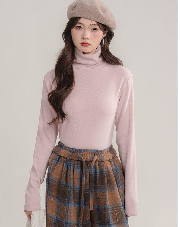 Long-Sleeve Turtleneck Plain Top Product Image