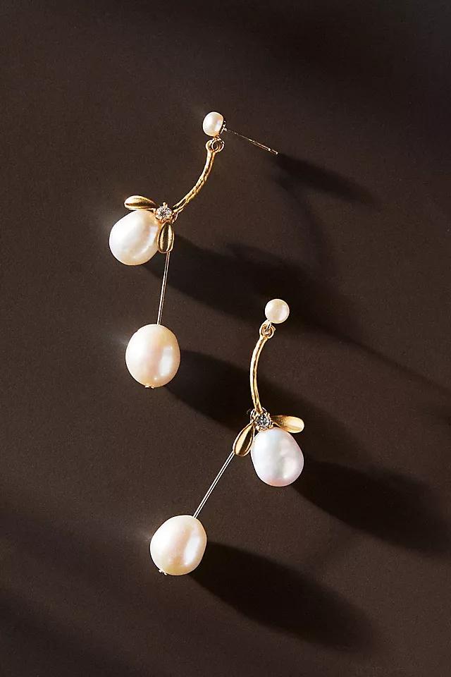 Pearl Blooms Earrings Product Image