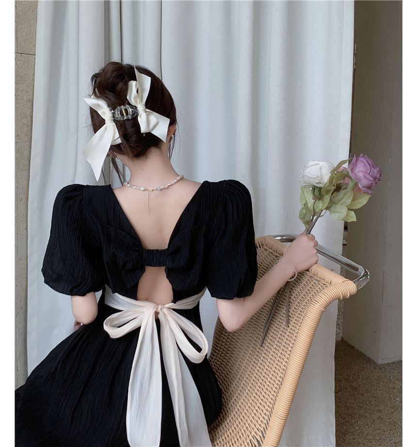 Short-Sleeve Ribbon Back Plain Midi A-Line Dress Product Image