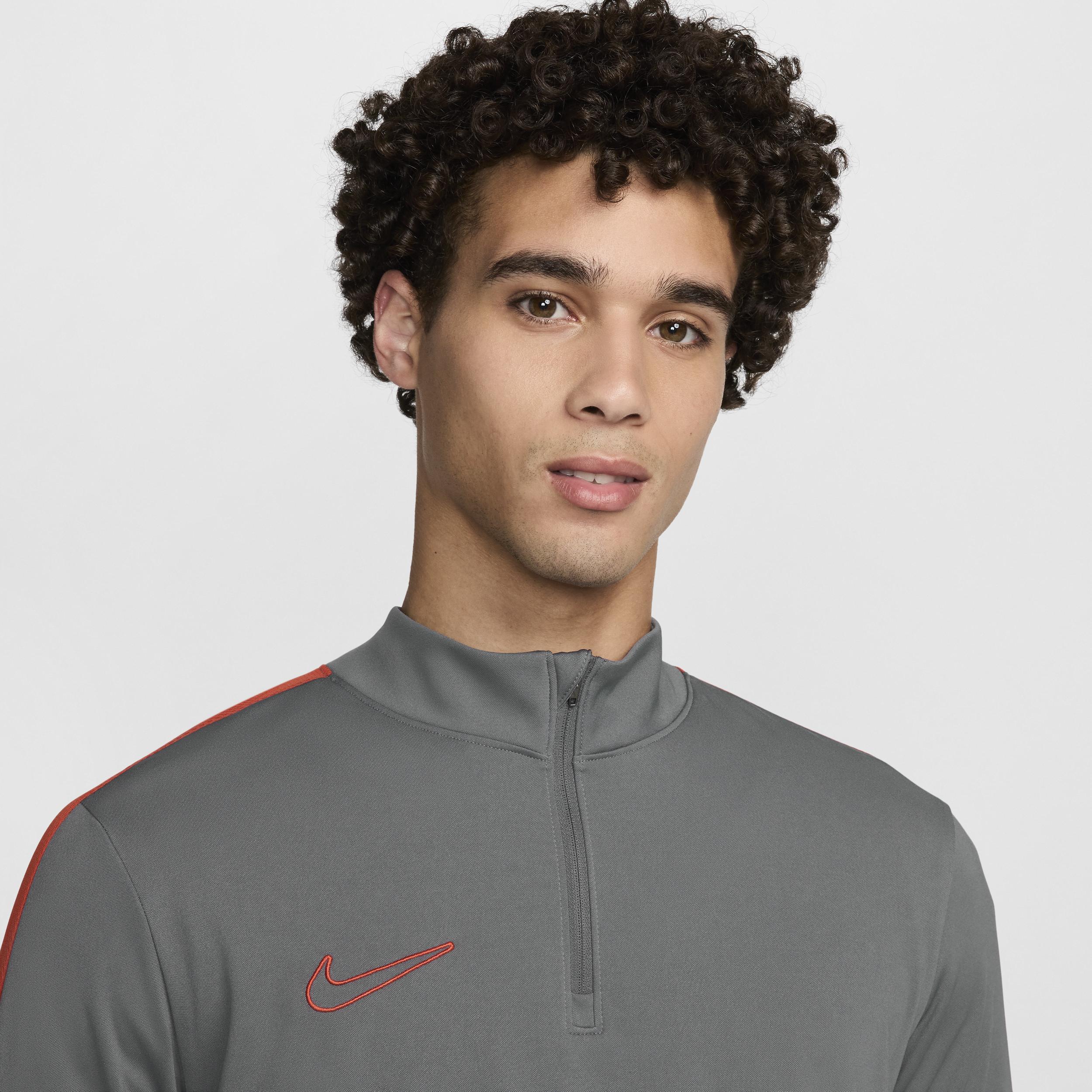 Nike Academy Men's Dri-FIT 1/2-Zip Soccer Top Product Image