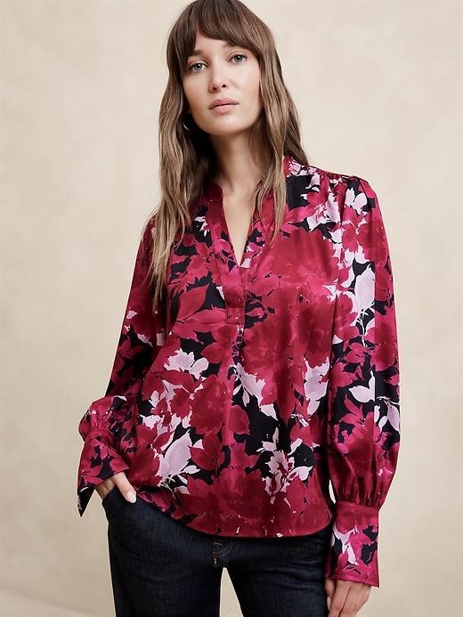 Crepe Volume-Sleeve Blouse Product Image