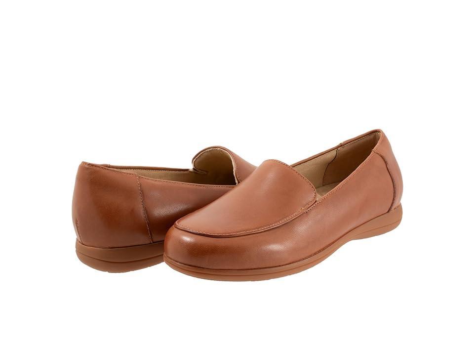 Trotters Deanna (Luggage) Women's Shoes Product Image