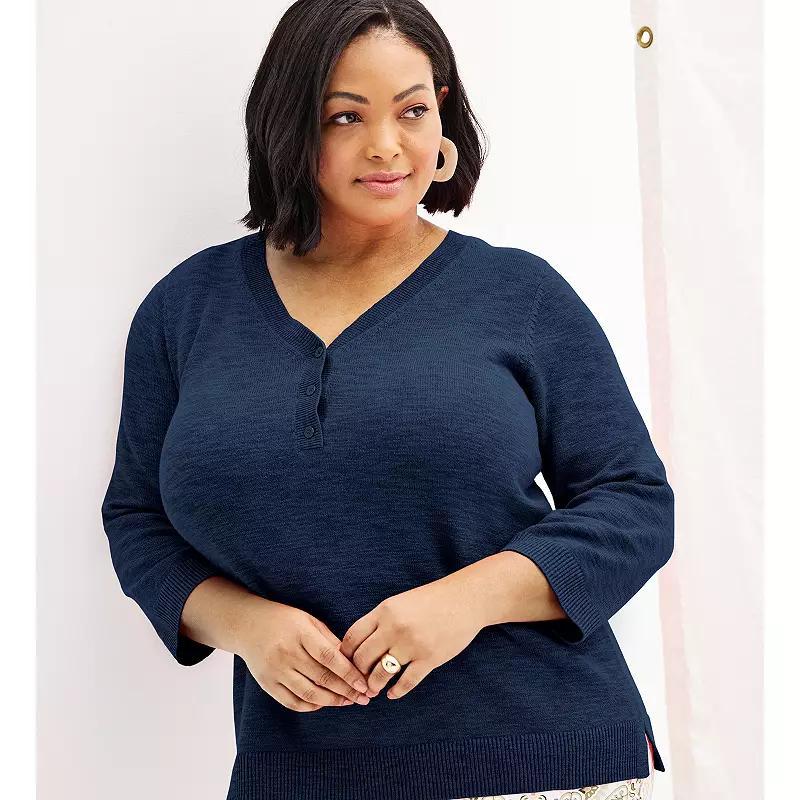 Plus Size Croft & Barrow 3/4 Sleeve Henley Pullover Shirt, Womens Product Image