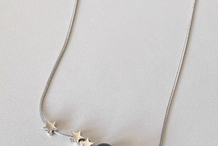 Star Pendant Necklace Product Image