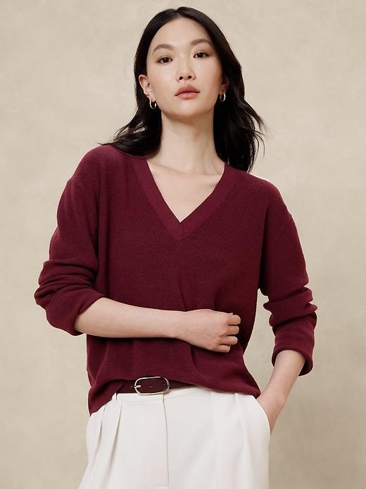 Ribbed Lightweight Sweater Product Image