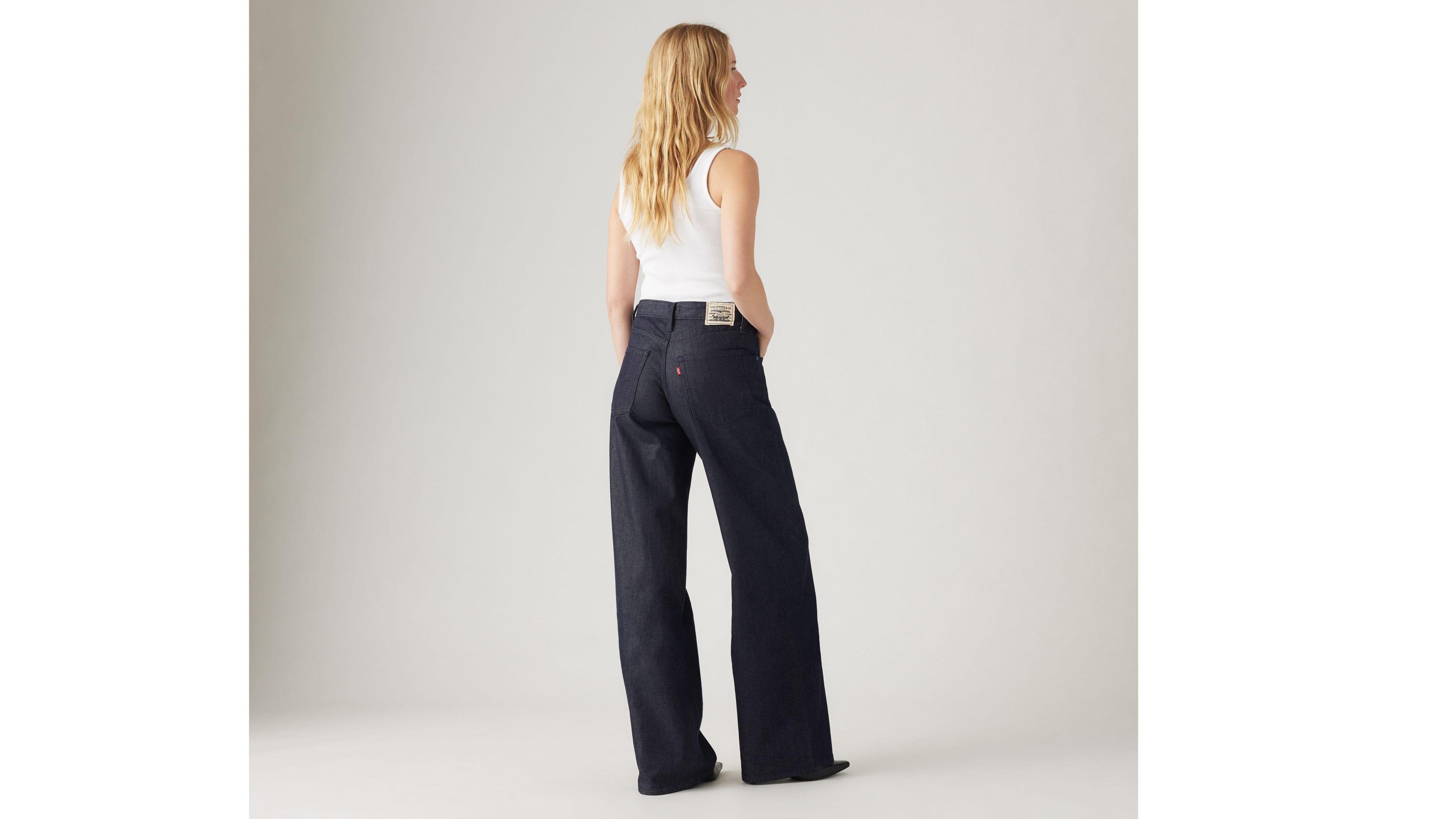 Levi's® WellThread® Women's XL Straight Pants Product Image