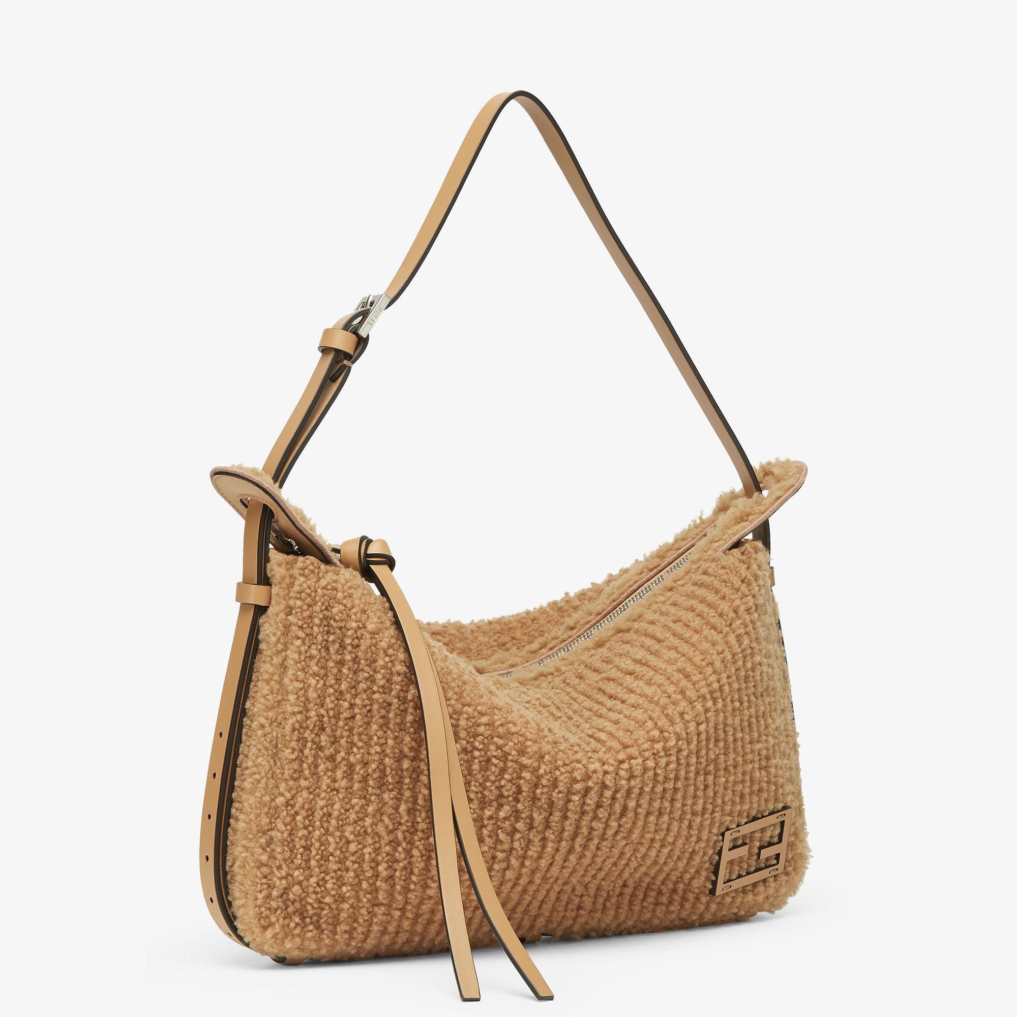 Simply Fendi MediumBeige sheepskin bag Product Image