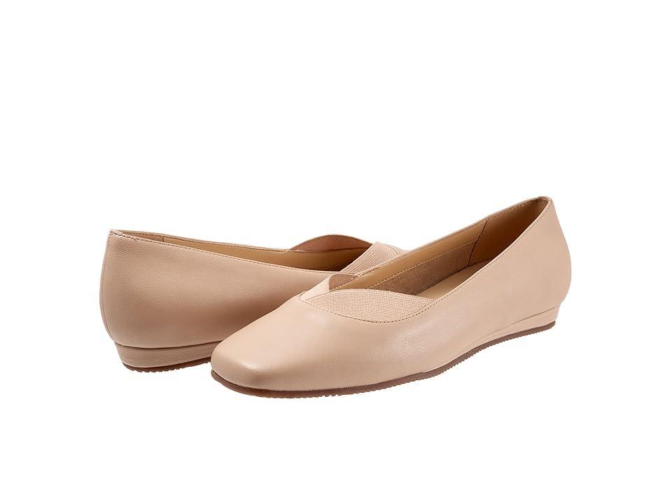 SoftWalk Vianna (Nude) Women's Shoes Product Image