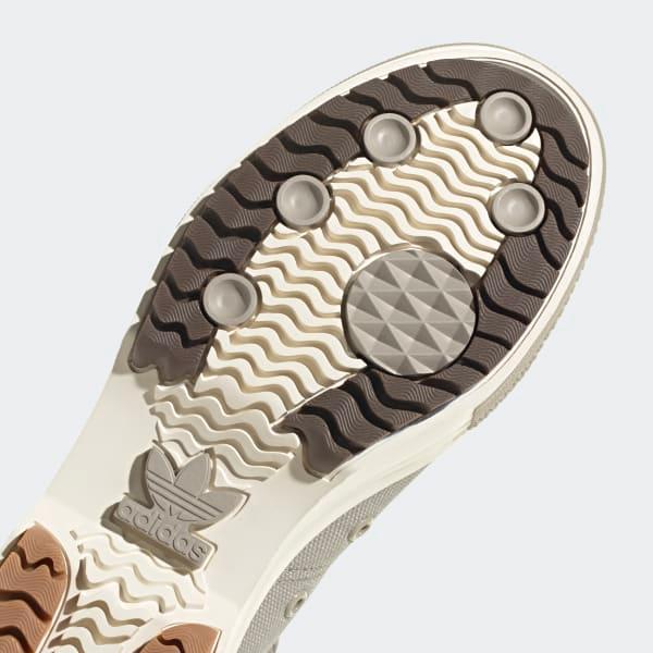 Nizza Trek Shoes Product Image