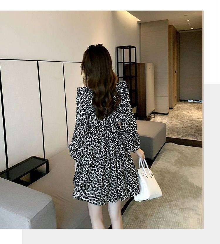 Puff-Sleeve Patterned Mini A-Line Dress Product Image