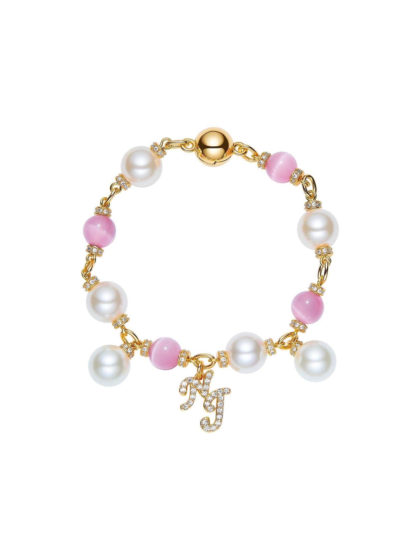 Emily Pearl Bracelet Product Image