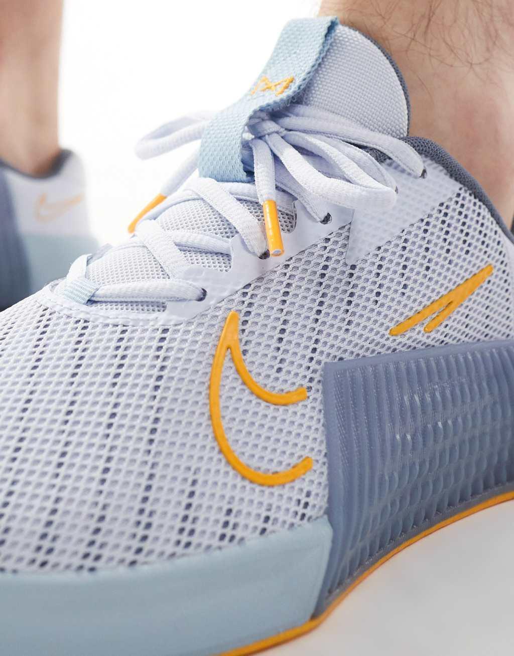 Nike Training Metcon 9 sneakers in gray and orange Product Image