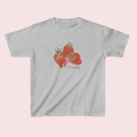 Short Sleeve Strawberry Print Slim-Fit Tee Product Image