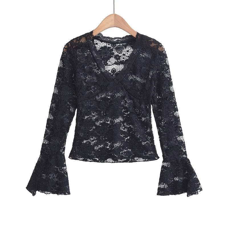 Long Sleeve V-Neck Floral Lace Crop Top Product Image