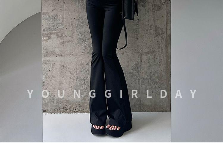 Long-Sleeve Plain Cross Back Wide Leg Jumpsuit Product Image