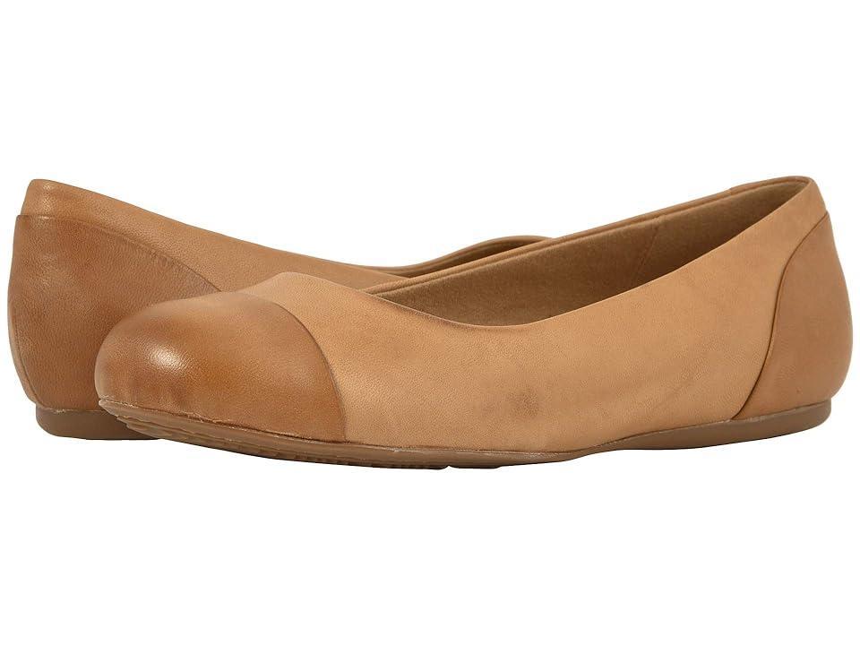 SoftWalk Sonoma Cap Toe (Tan/Luggage) Women's Flat Shoes Product Image