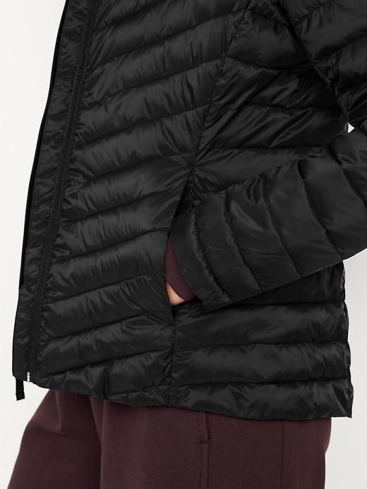 Water-Resistant Narrow-Channel Puffer Jacket Product Image