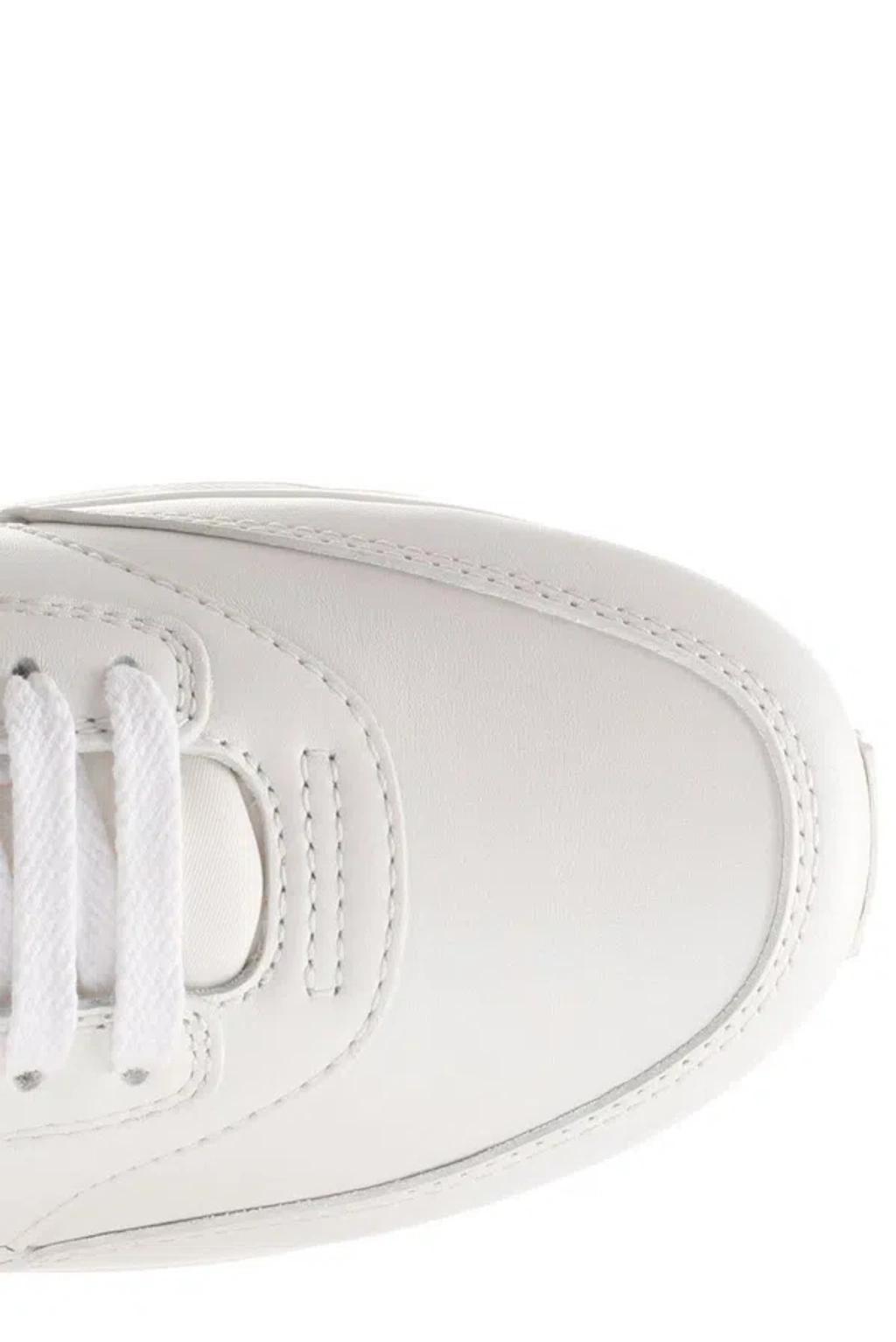 Sneakers In White Product Image