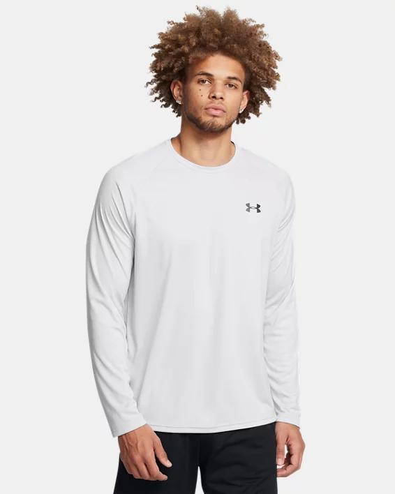 Mens UA Velocity Long Sleeve Product Image