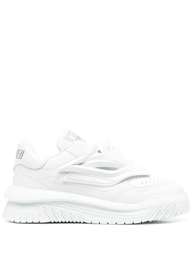 Sneakers In White Product Image