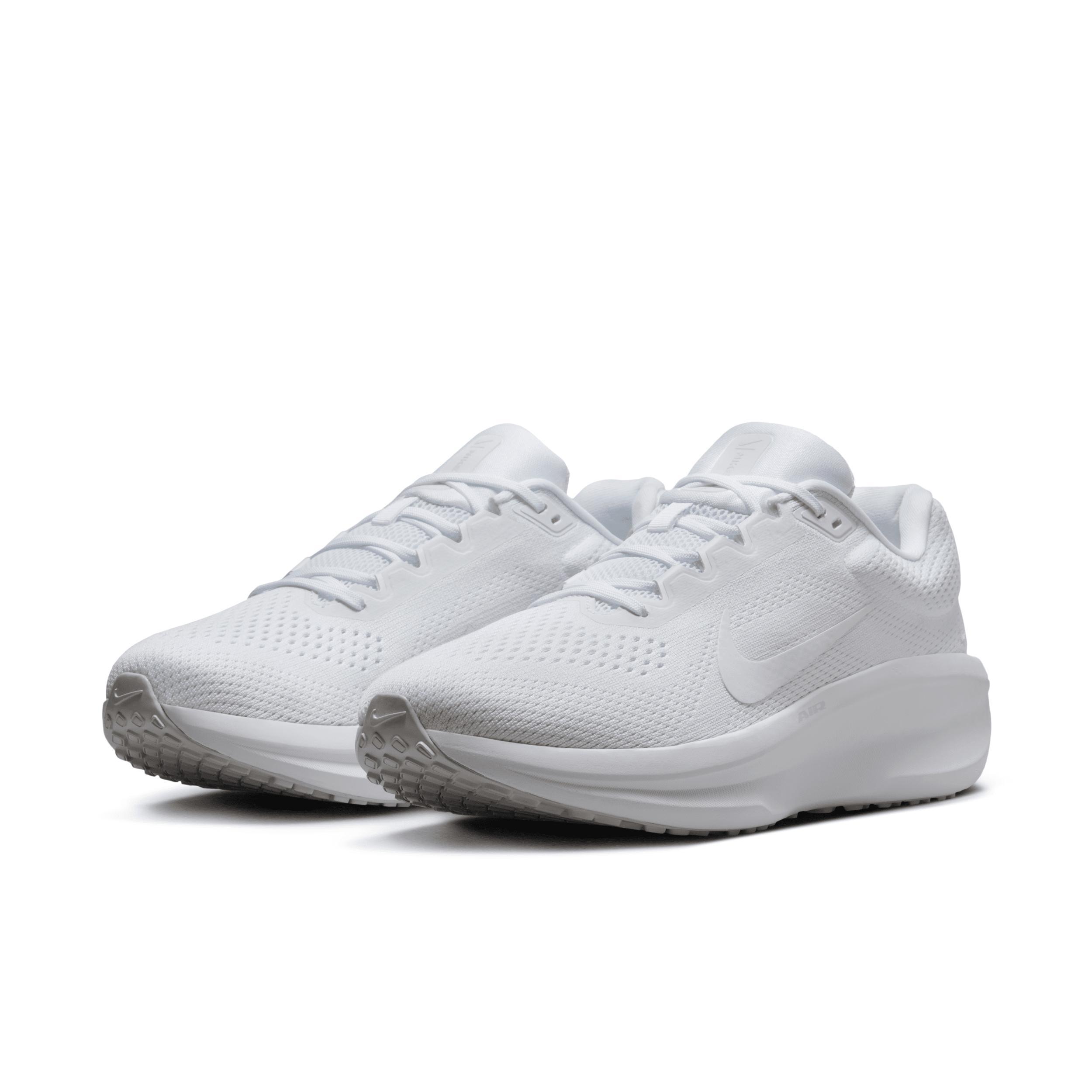 Nike Men's Winflo 11 Road Running Shoes Product Image