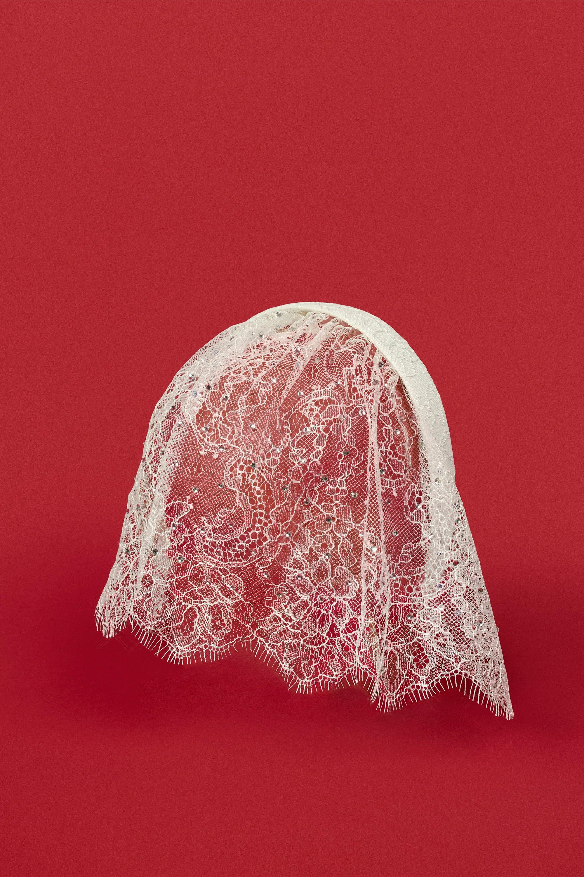 Lace Veil Headband in White Product Image