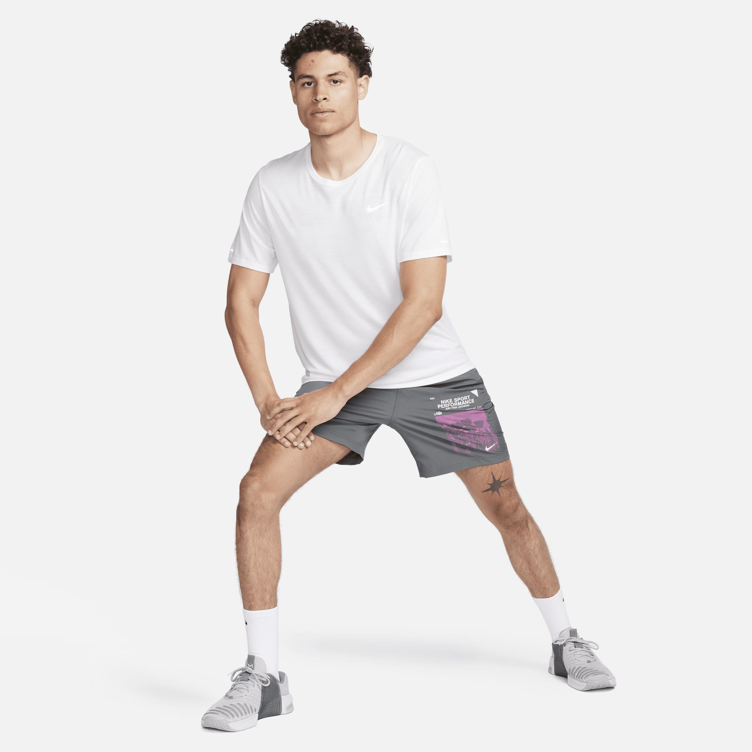 Nike Men's Form Dri-FIT 7" Unlined Versatile Shorts Product Image