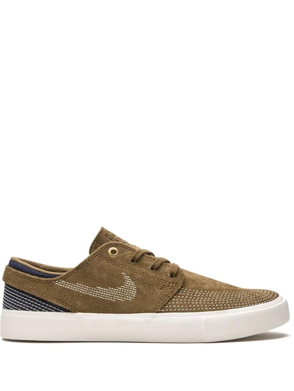 Sb Zoom Stefan Janoski Rm Premium Skate Shoe In Yukon Brown,mystic Navy,sail Product Image