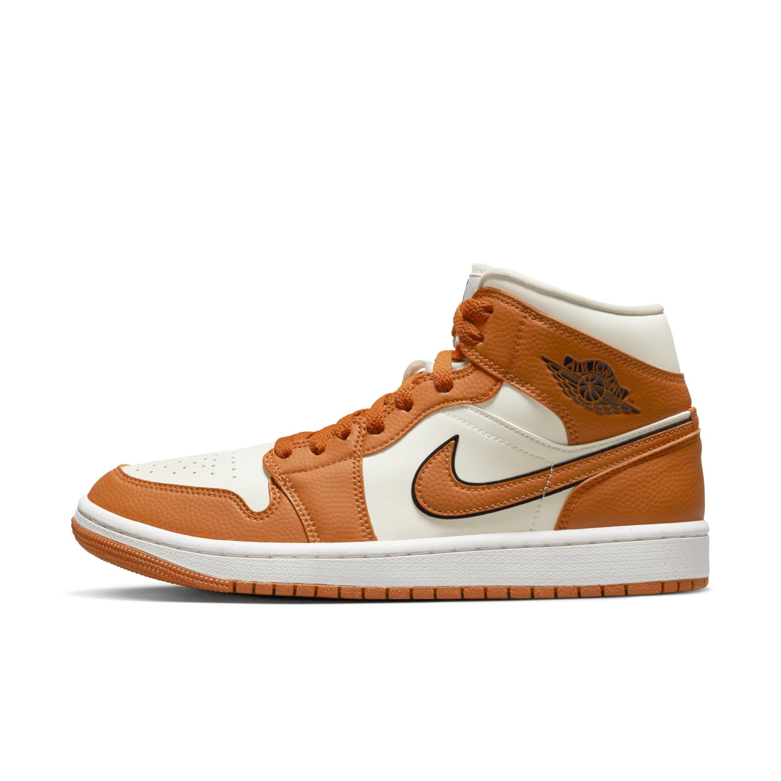 Womens Air Jordan 1 Mid SE Shoes Product Image