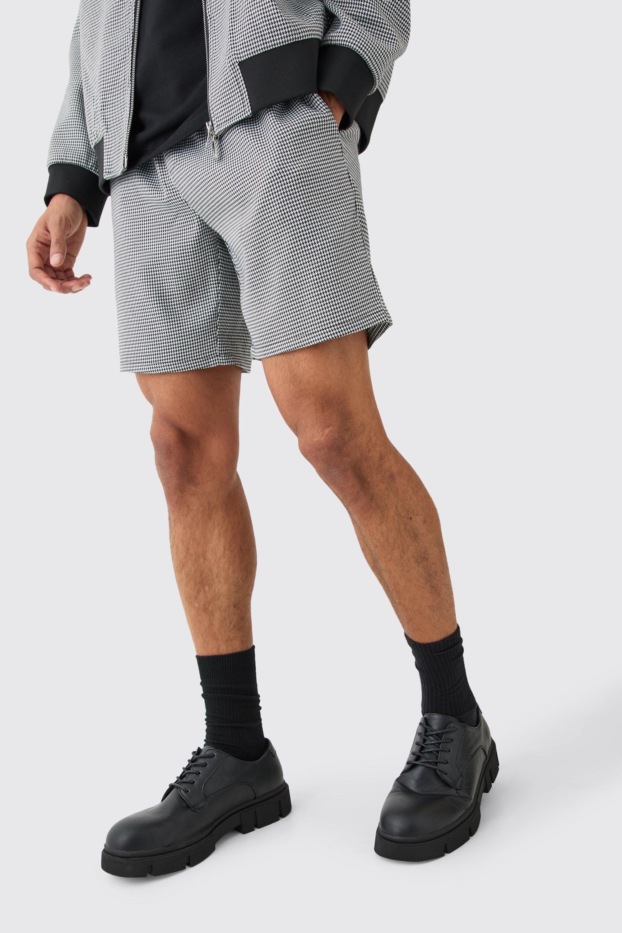 Houndstooth Checked Elasticated Waist Shorts | boohooMAN USA Product Image