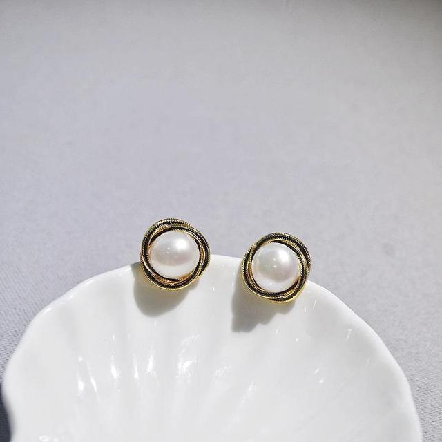 Faux Pearl Alloy Stud Earring Product Image