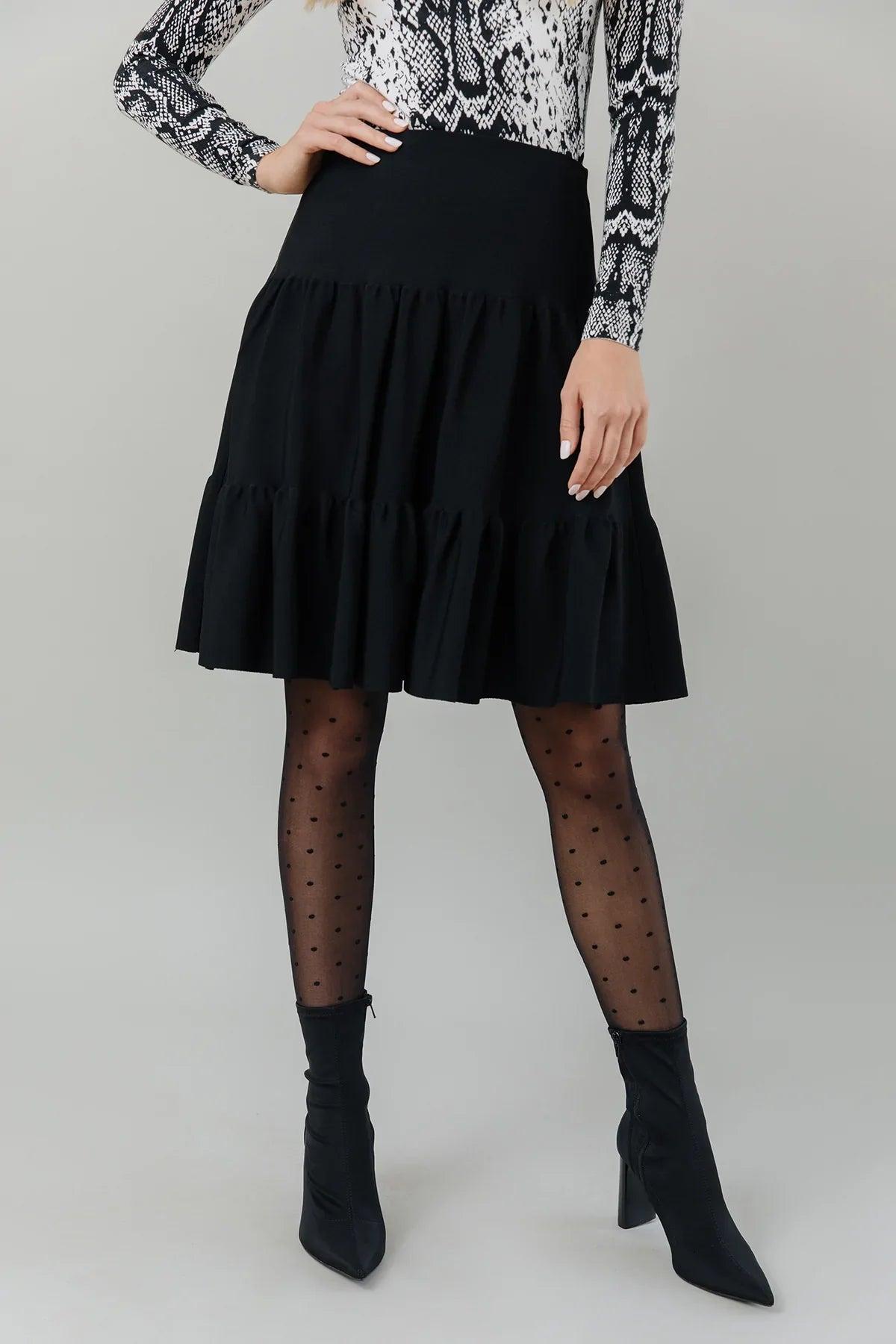 Apparalel Tiered Knit Skirt Product Image